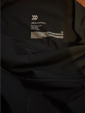 all in motion Black High-Rise 7/8 Active Leggings